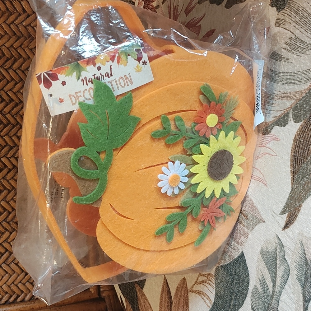 PUMPKIN-SHAPE FESTIVAL TOTE